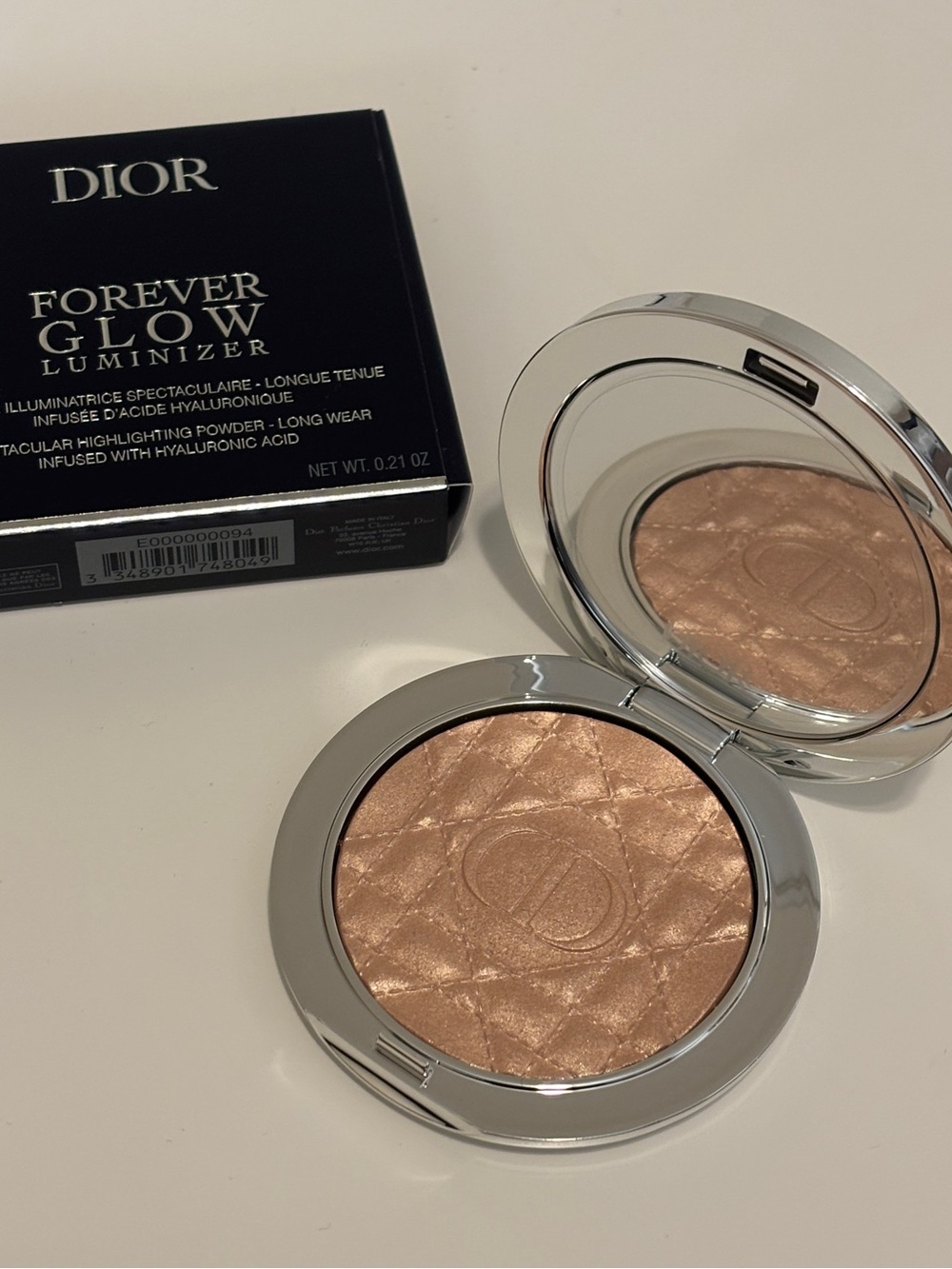 Dior Forever Glow Luminizer Highlight- 01 nude halo NWT